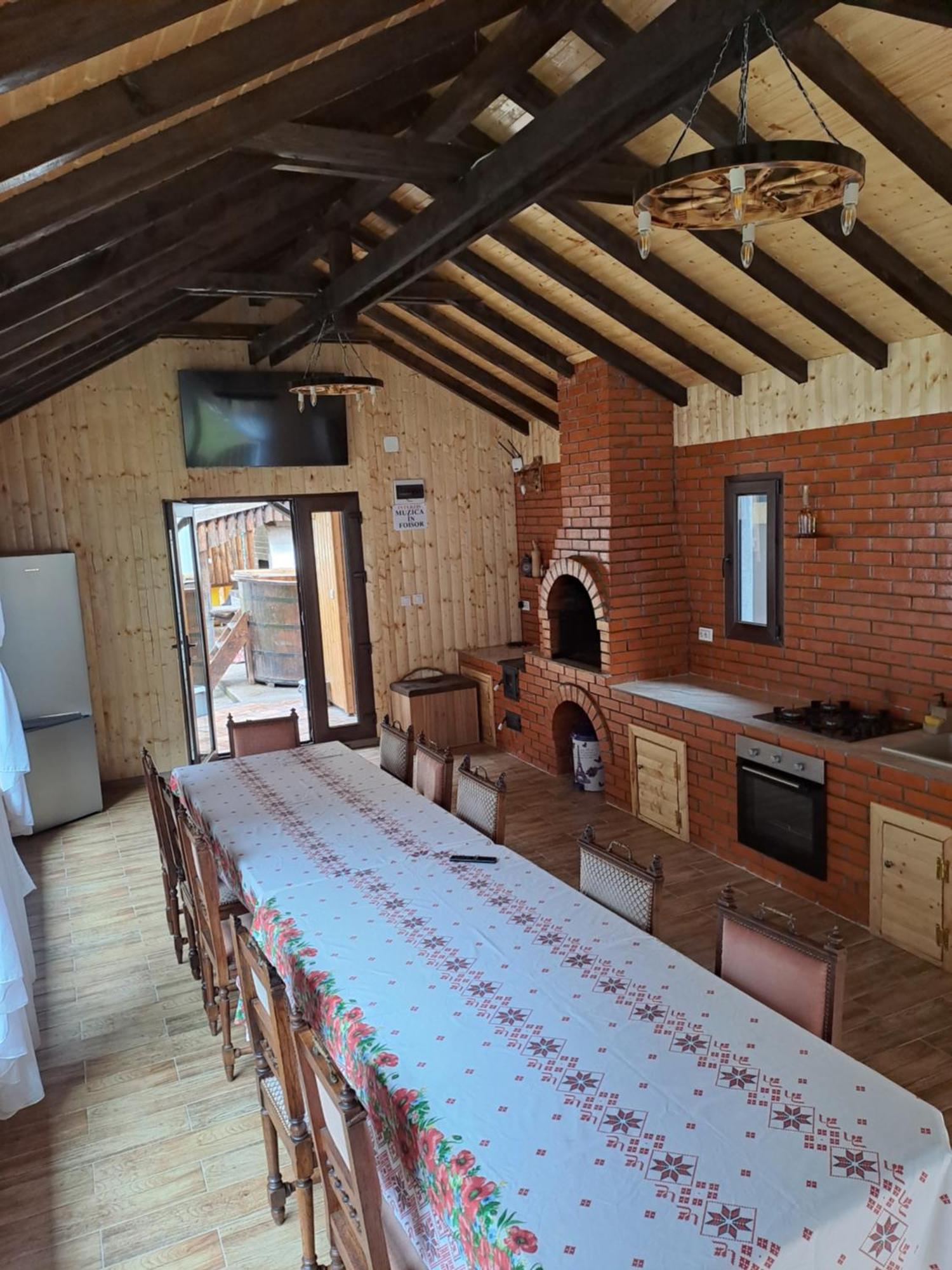 Casa Raul Villa Rucăr Екстериор снимка