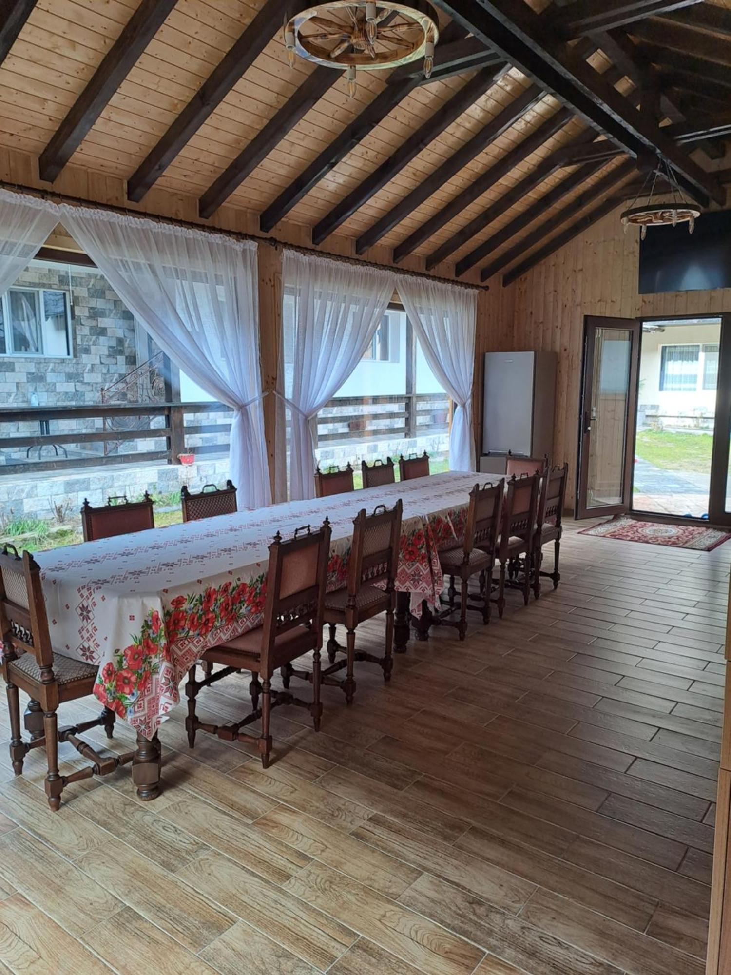 Casa Raul Villa Rucăr Екстериор снимка